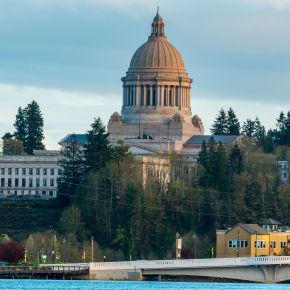 Three Jurisdictions, One Carbon Price: Inside the Washington-California-Québec Cap-and-Trade Linkage 